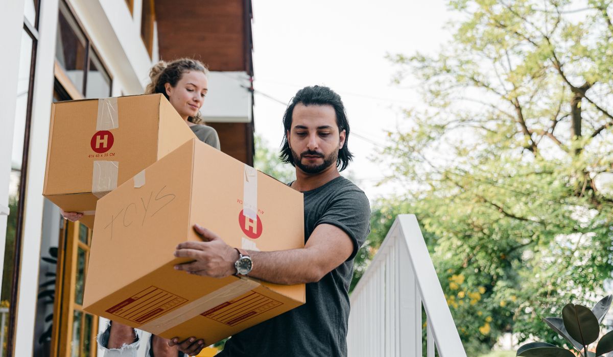 people moving out of their home