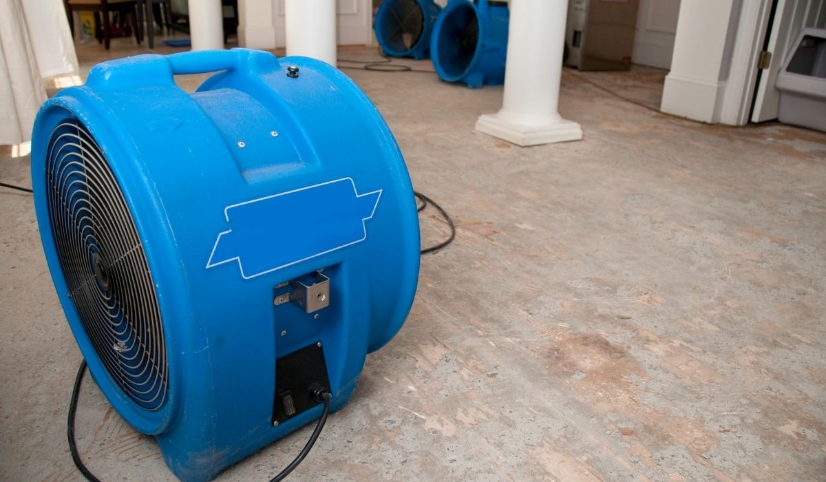 vent drying the floors