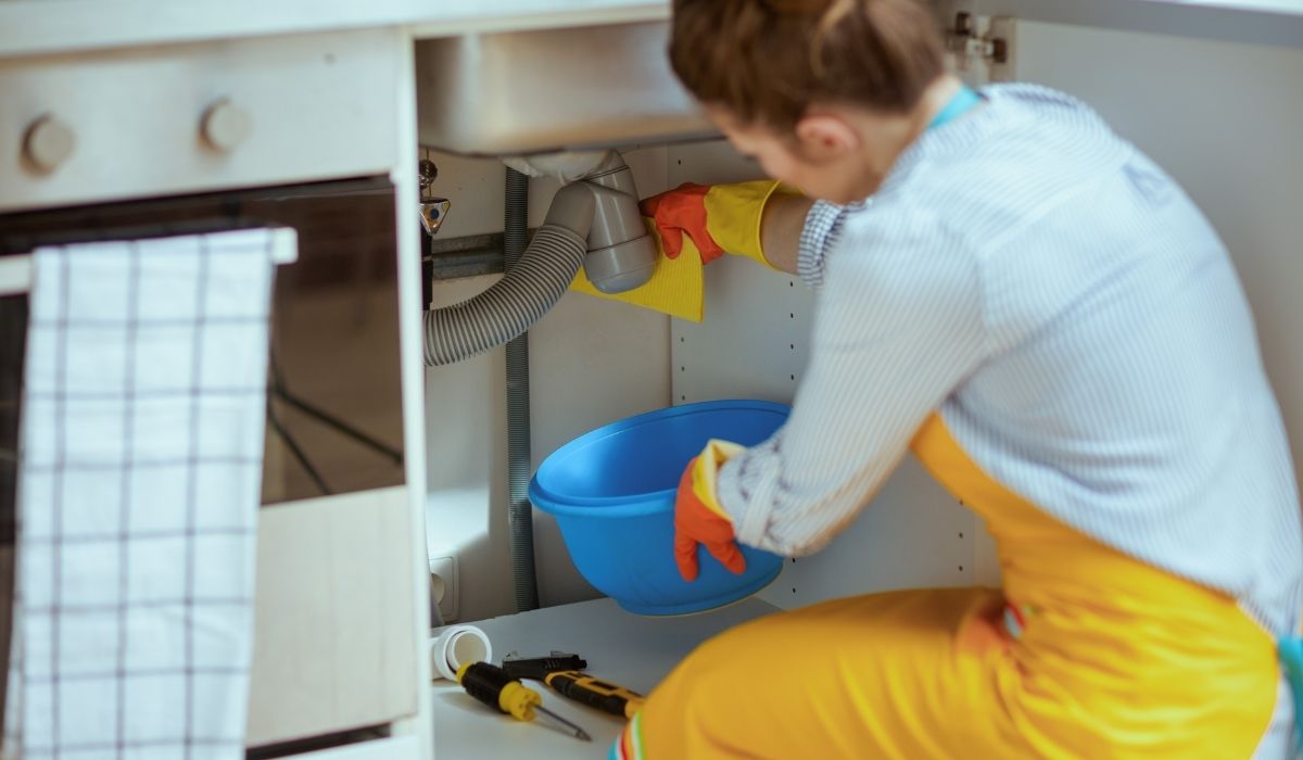 water damage from leaking pipes